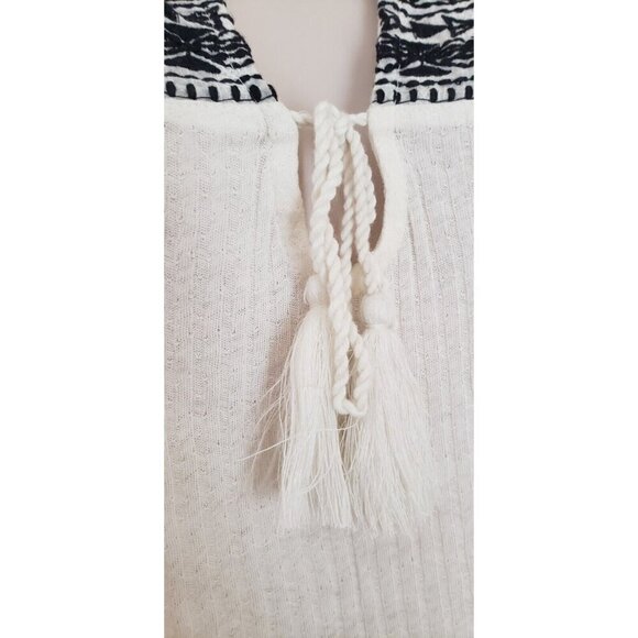 NEW FREE PEOPLE SARAFINA IVORY COMBO EMBROIDERED TASSEL TOP SZ MEDIUM - Picture 6 of 10